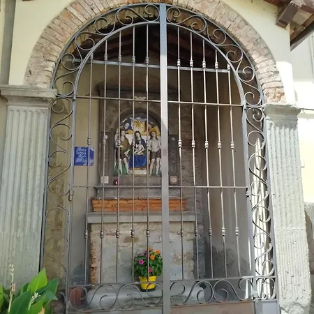 Borgo Mezzo Daire Pratovecchio