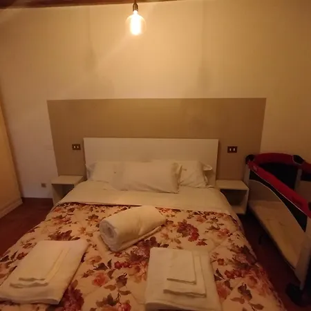 Borgo Mezzo Daire Pratovecchio