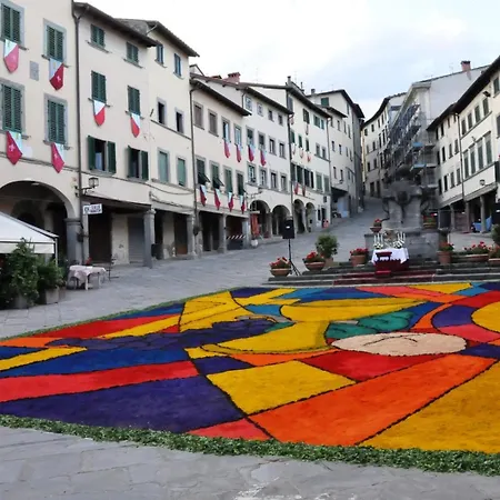 Borgo Mezzo Daire Pratovecchio